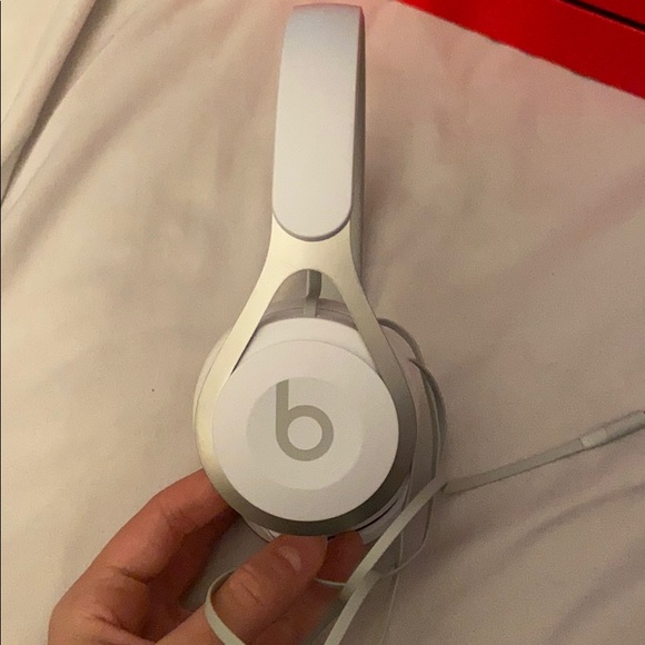 Beats ep - Picture 2 of 3